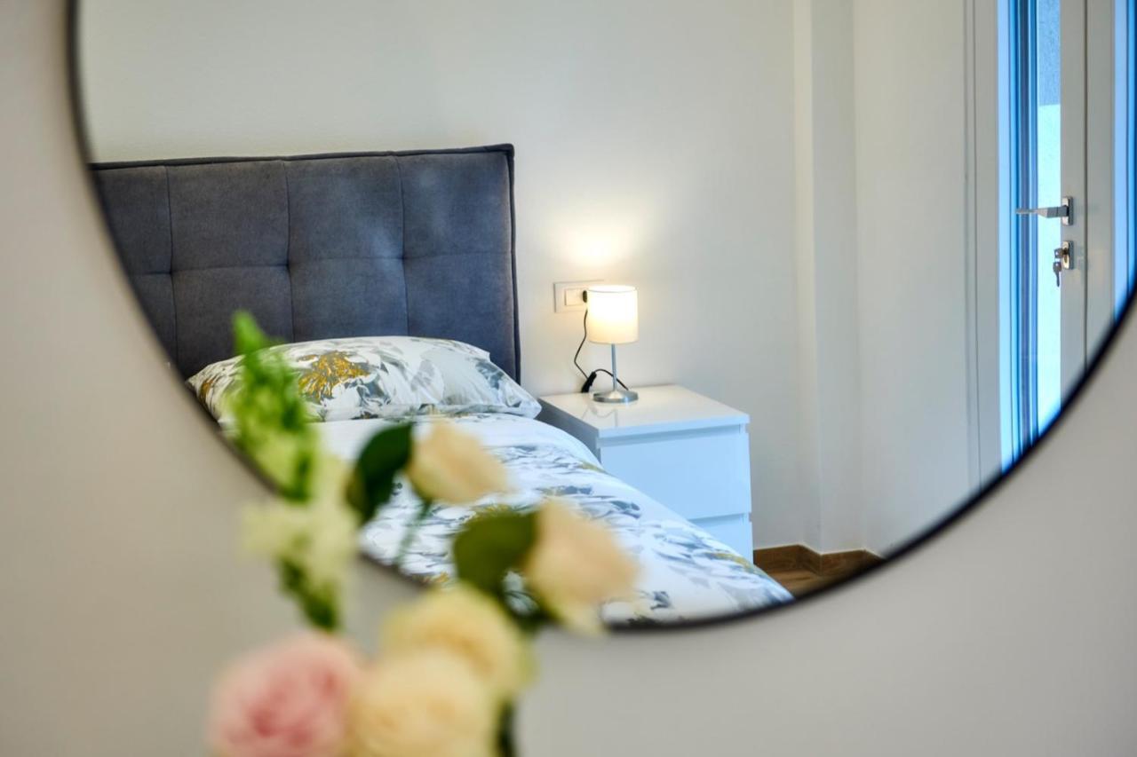 Apartamento La Casa Di Lucia Lierna Exterior foto